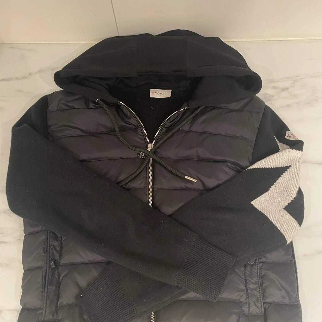 Moncler Tricot Cardigan med huva - 91