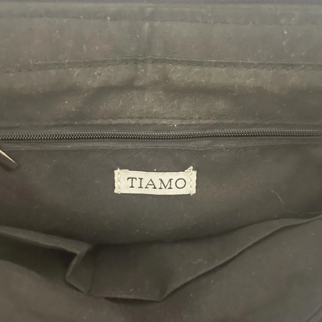 Tiamo väska - 91
