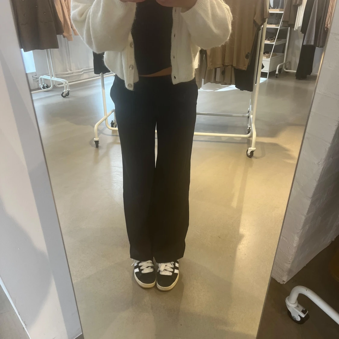 Svarta byxor - 92