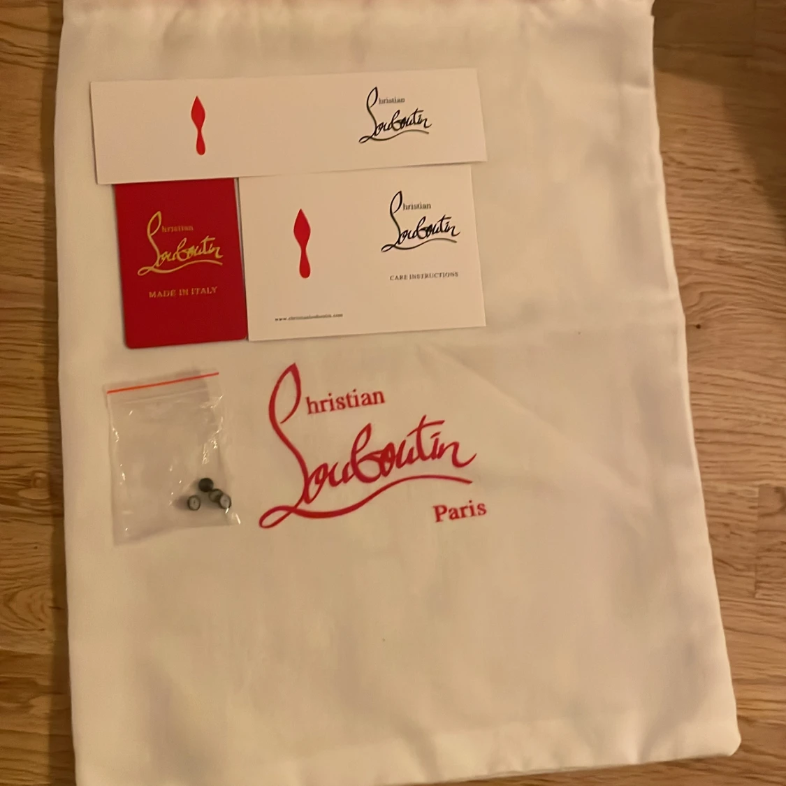 Christian Louboutin  - 92