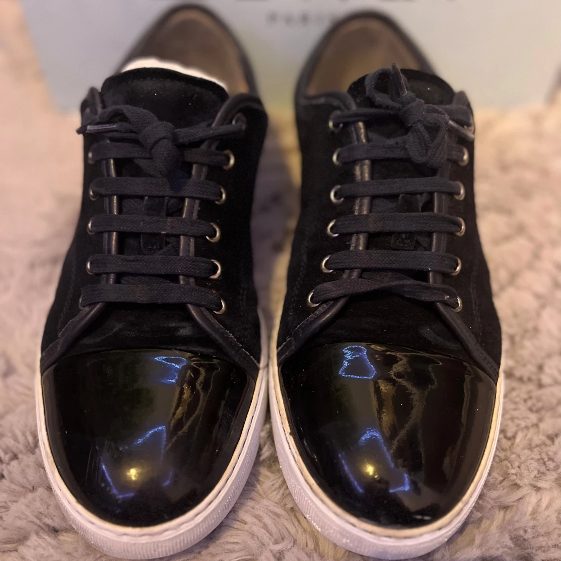 Marinblåa Lanvins  - 92