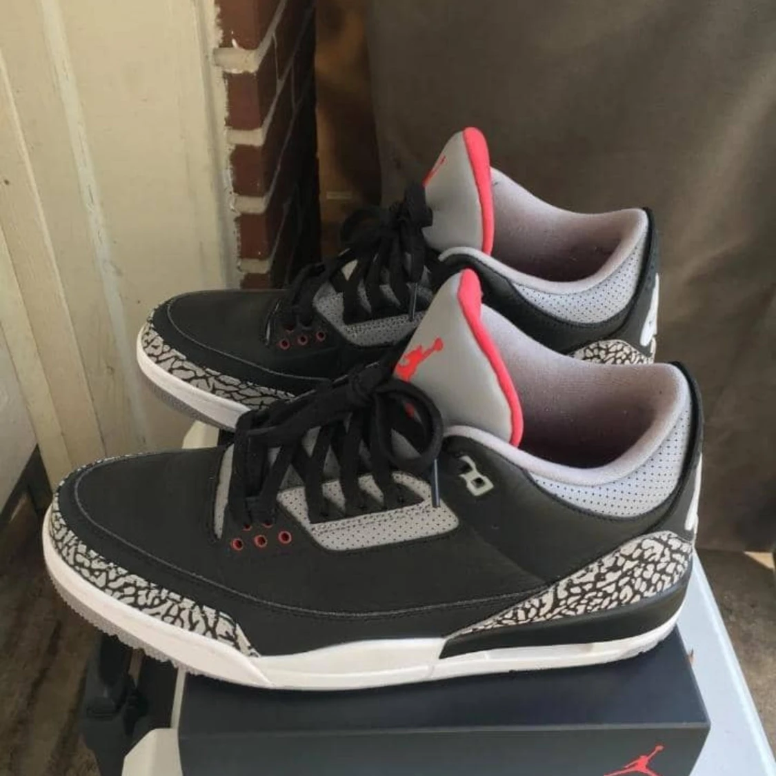 Nike Air Jordans med elefantmönster - 91