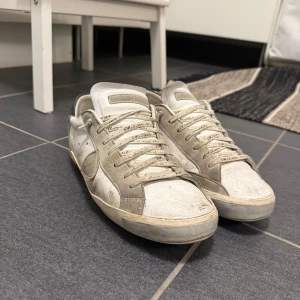 Philippe modells! - Säljer ett par philippe modells. Fås tyvärr inget og med. Hör av er vid intresse!