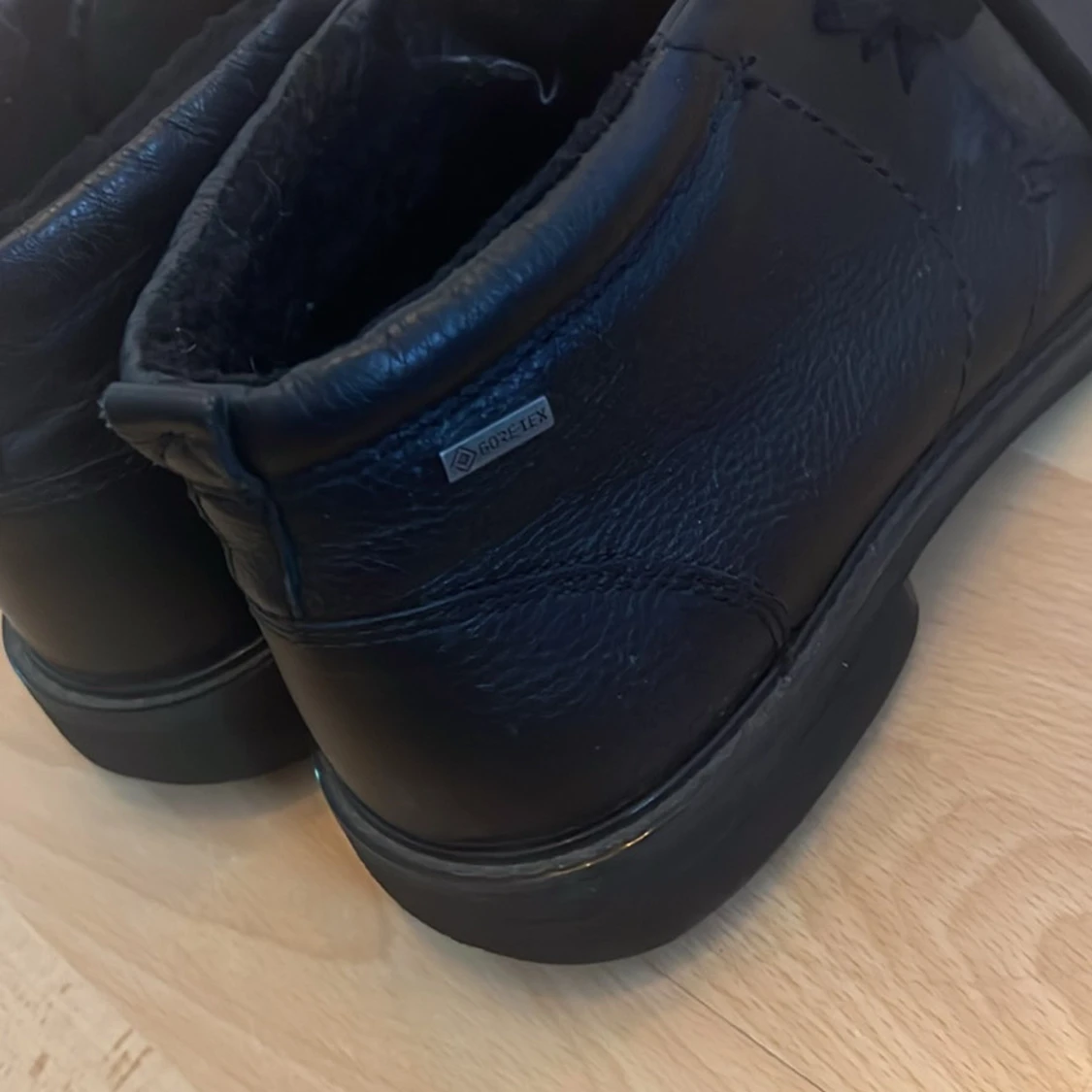 Svarta skinnkängor från Ecco - 1