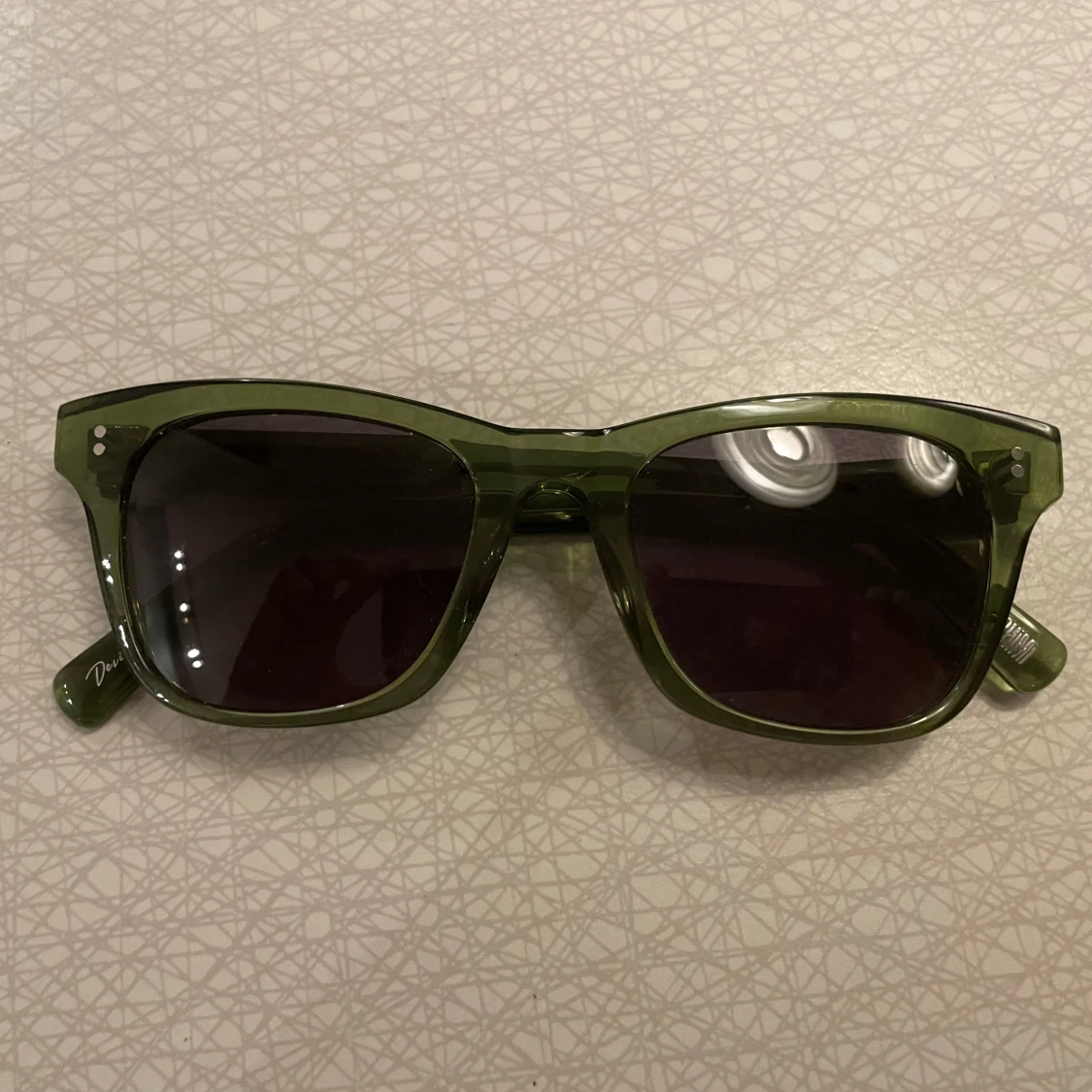 Gröna solglasögon från chimi 