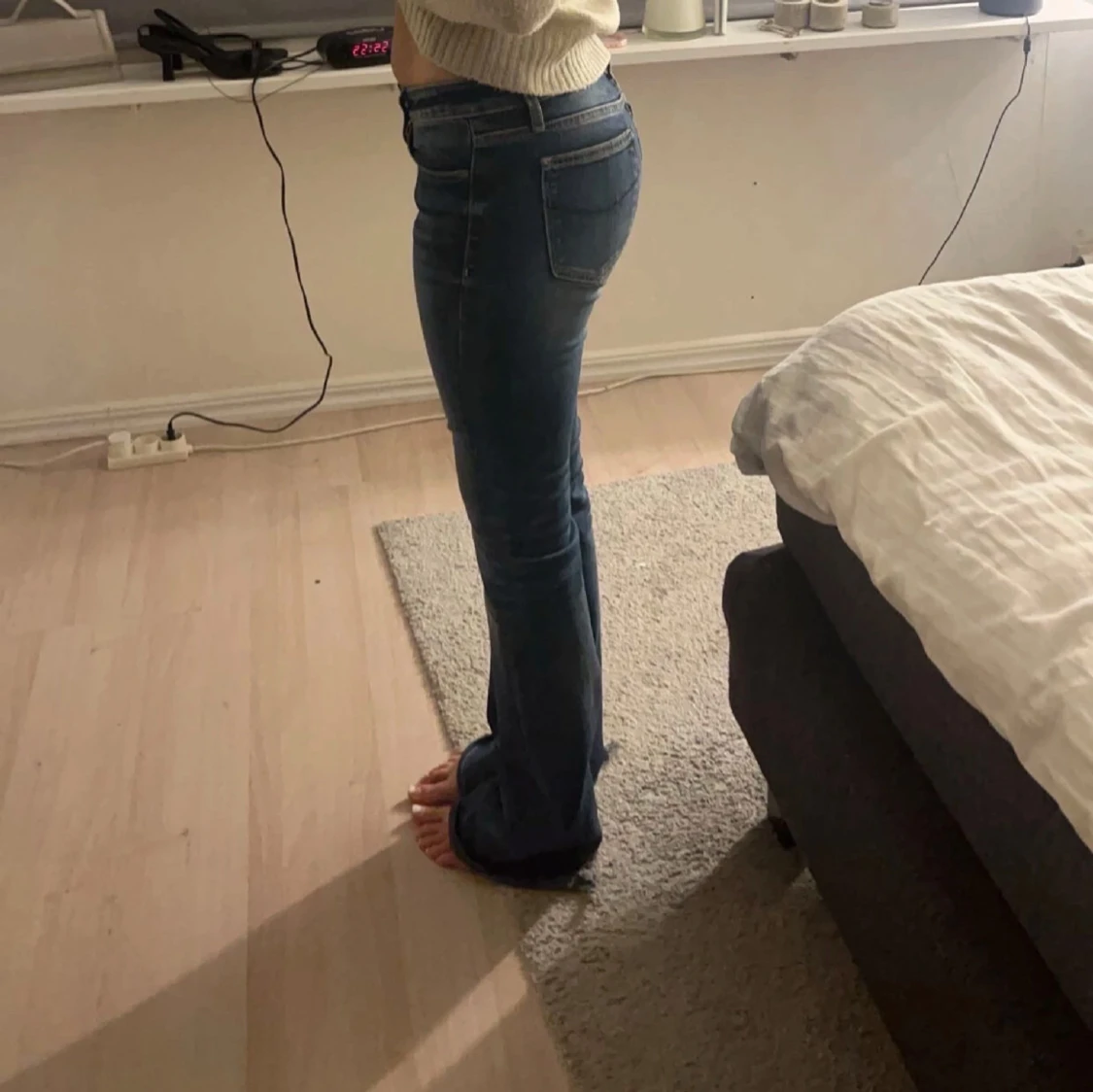 Blå bootcut jeans från Crocker - 3