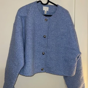 Blå jacka - Blå jacka från h&m, använder ej☺️