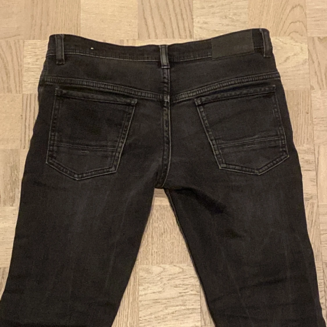 Svarta jeans från Hugo Boss - 1
