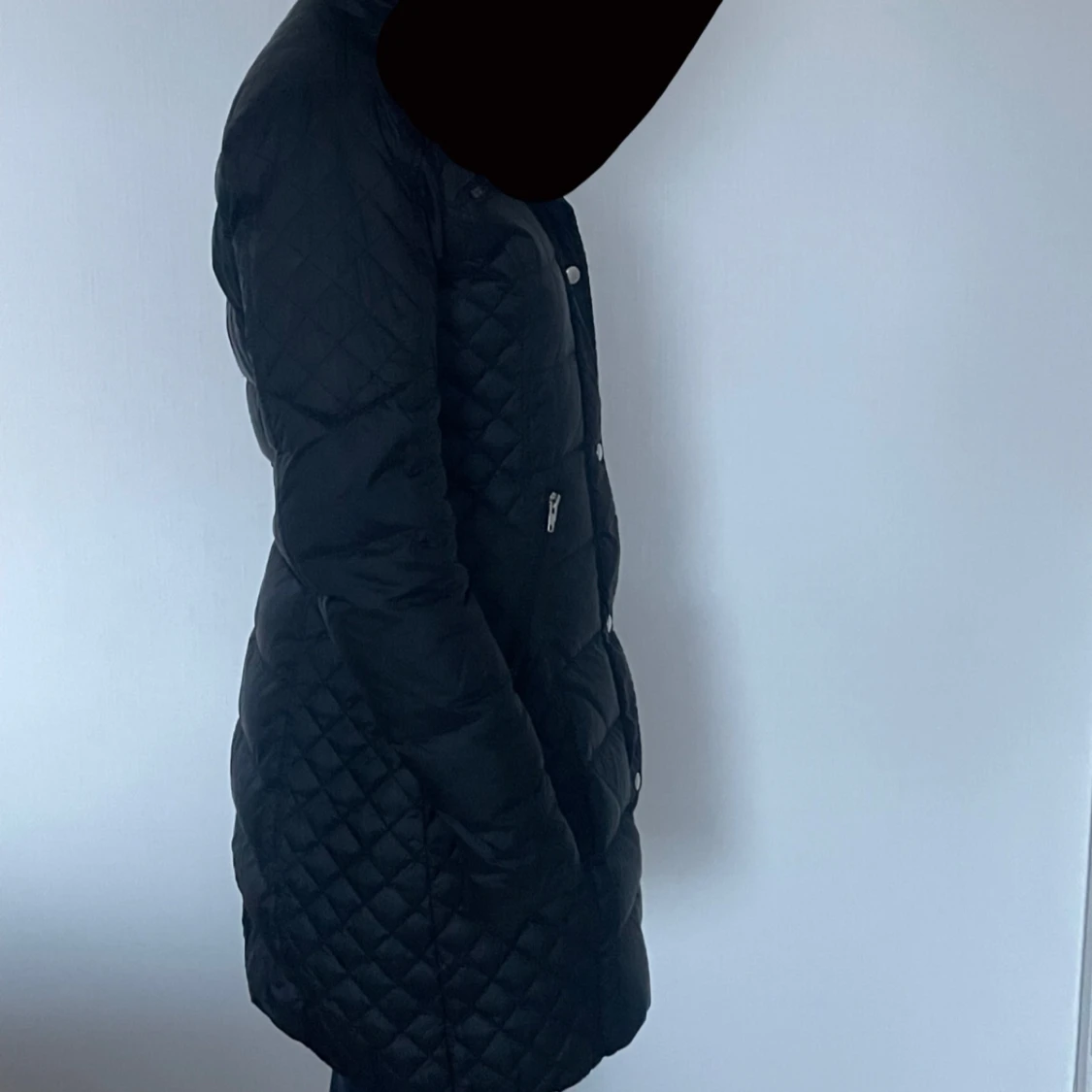 Svart dunjacka från Rockandblue - 1