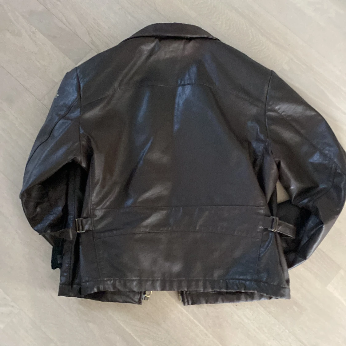 Brun skinnjacka från Replay - 3