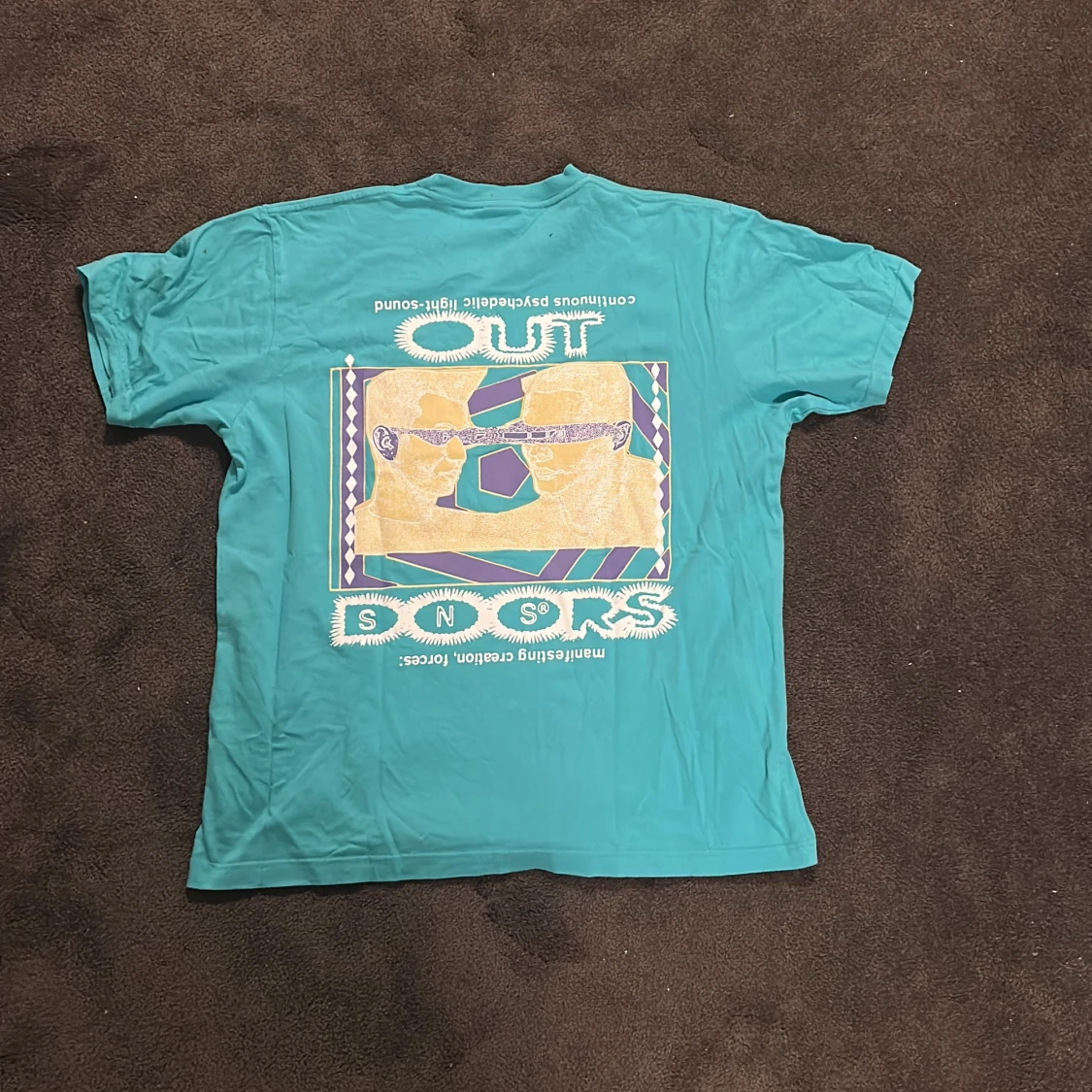 Turkos t-shirt från SNS - 1