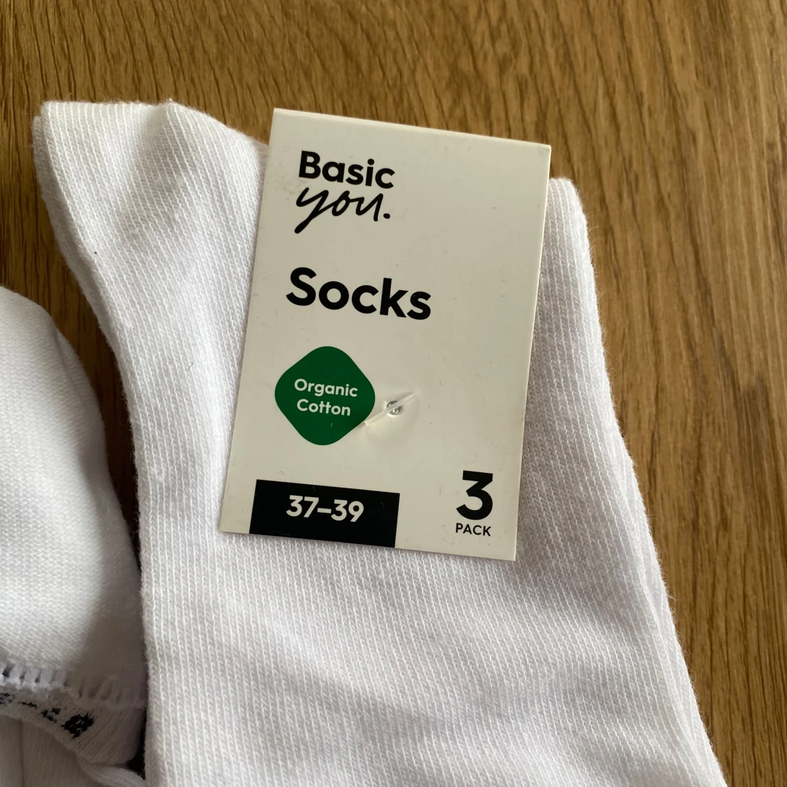 Vita strumpor från Basic You - 1