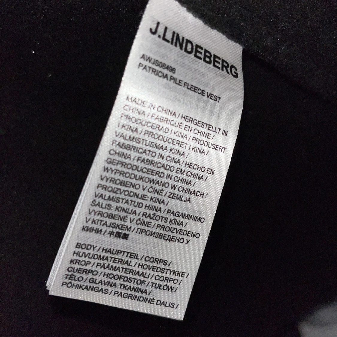 Svart fleeceväst från J.Lindeberg - 2