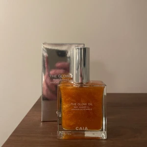 CAIA body shimmer oil - Oanvänd 🫶🏼