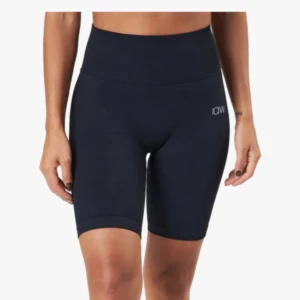 träningsshorts - köpt för 579kr, helt slutsålda. Fint skick!☺️ säljer då ja har flera liknande.