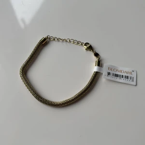 Armband  - 18-22 cm. Helt ny. Blomdahl. 