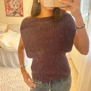 Stickad topp - Lånade bilder från förr ägaren!! 💞