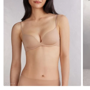 Intimissimi Gioia push up bh beige - Aldrig använd, endast testad! I storlek 80B😇