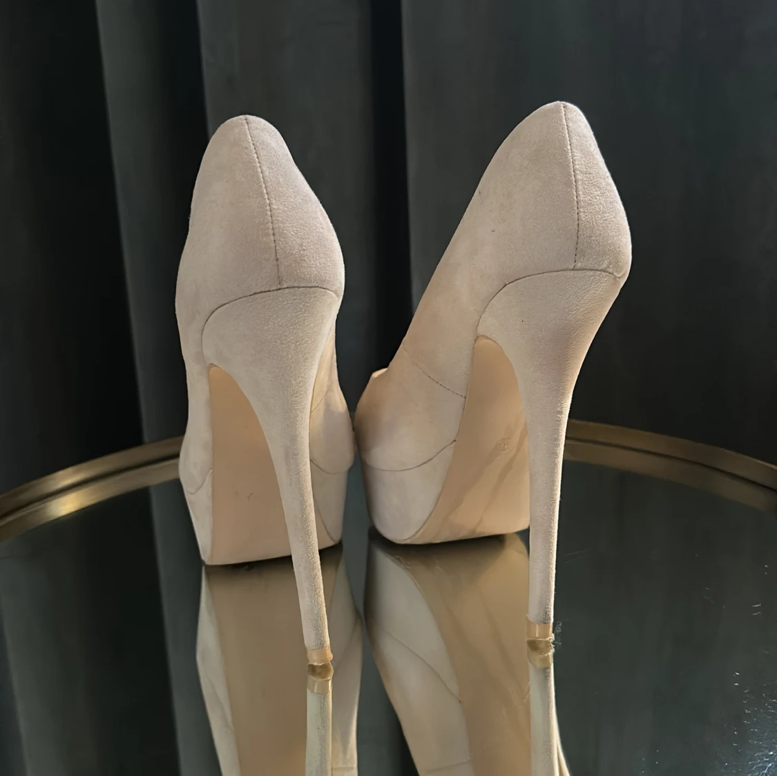 Nelly Beige stilettklackar  - 90