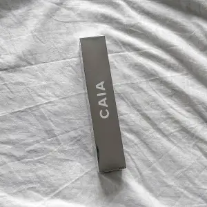 Helt ny CAIA ANGLED F06 Blush Brush! Nypris 195kr! FÖRST TILL KVARN! 🤍🩶