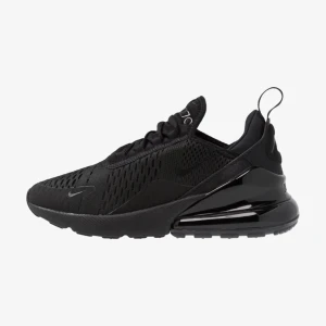 Nike Air Max 270 - Säljer mina skor i storlek 40 då dem knappt kommer till användning 