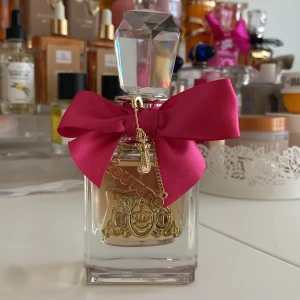 Viva La Juicy Parfym - Viva La Juicy Parfym! 50ml Endast test sprutat en gång, full flaska 
