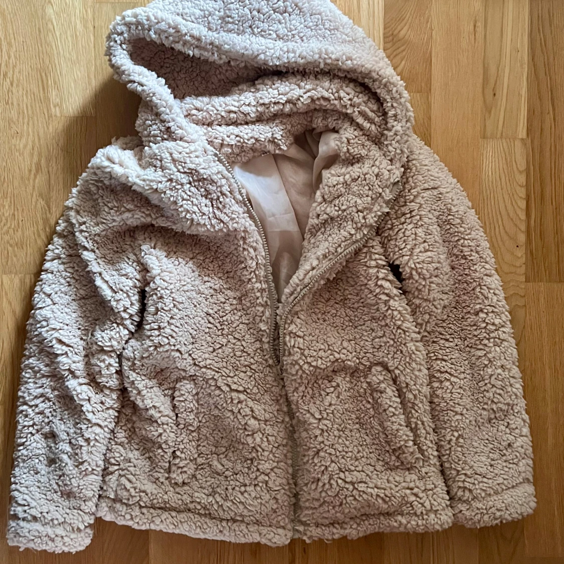 Teddy jacka  - 90