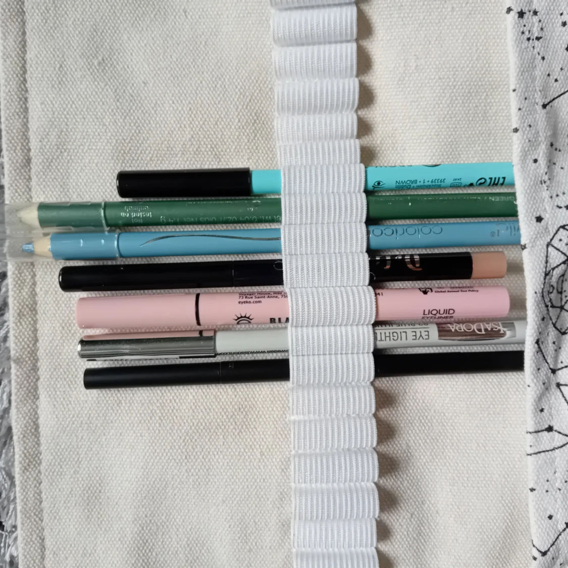 Förvaring/ pencil roll up - 90