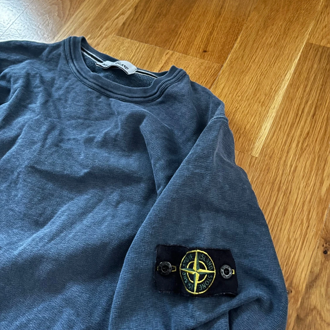 Blå tröja från Stone Island