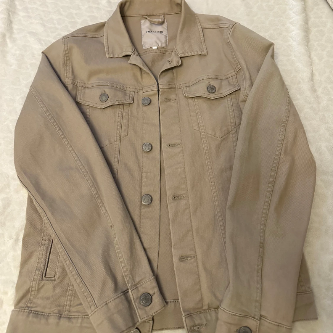 Beige jeansjacka från Jack & Jones - 91