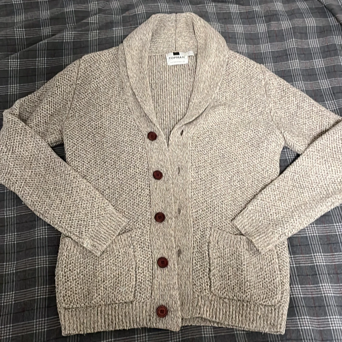Beige Stickad Cardigan