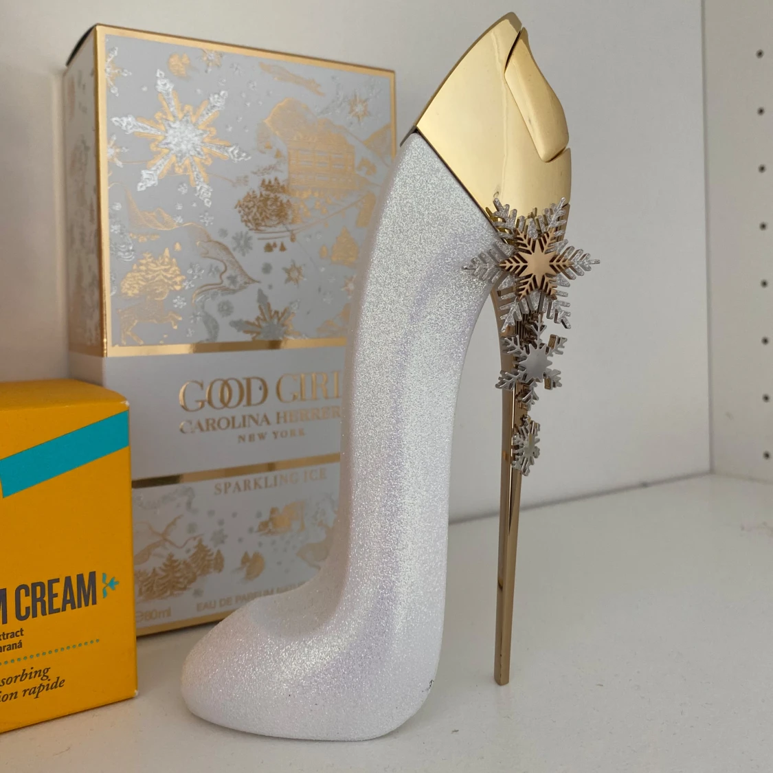 Good Girl Sparkling Ice parfym från Carolina Herrera