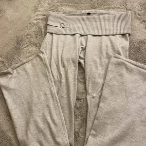 Yougapants  - Stickad lågmidjade s/xs 