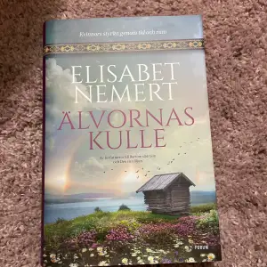 Älvornas kulle av Elisabet Nemert. Aldrig läst så den är i nyskick. Skriv om ni har några frågor :)