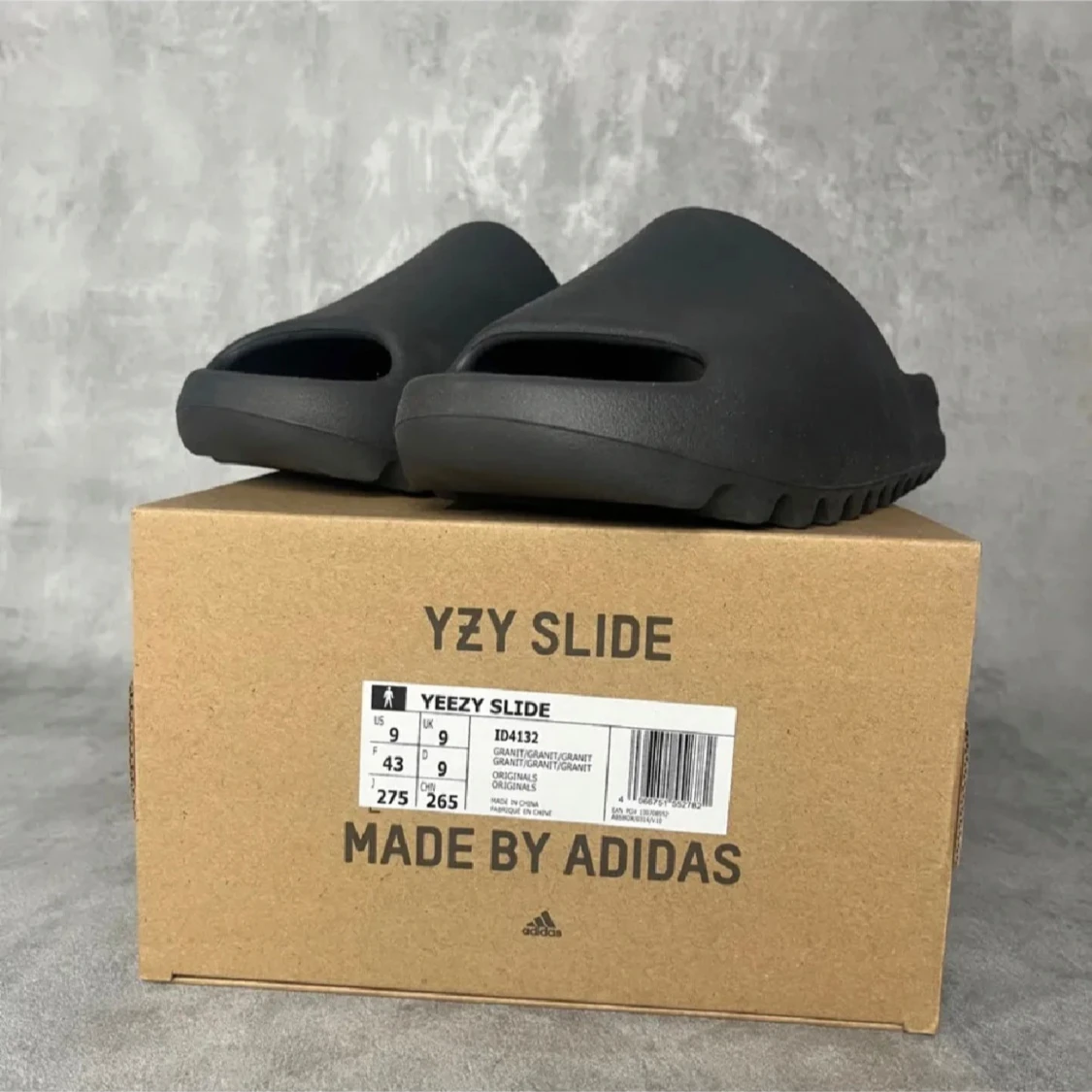 Yeezy slide - 91