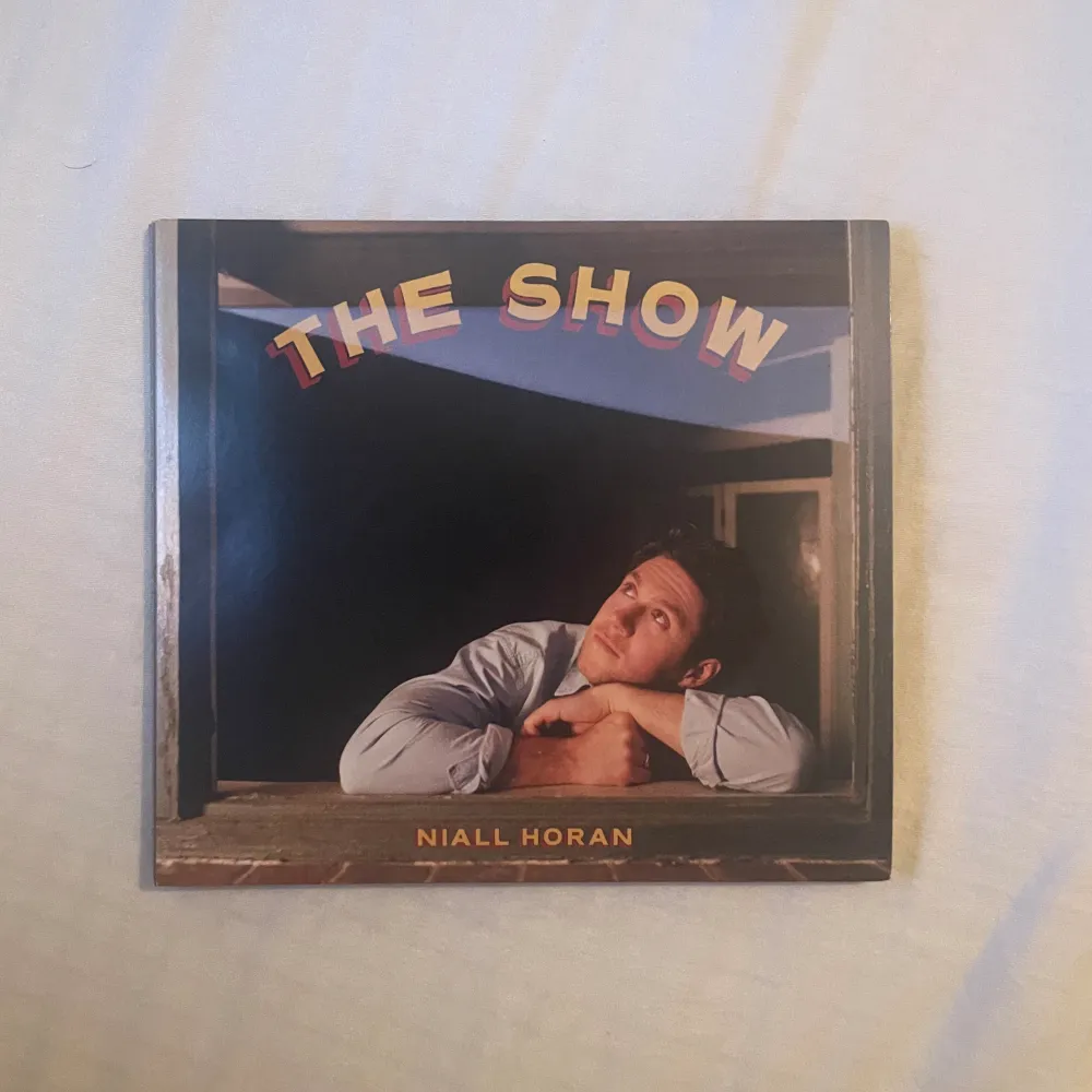 Niall Horan the show cd, köpt från hans hemsida. Oanvänd i fint skick. Köparen står för frakten . Övrigt.