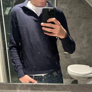 Ströms tröja  - Snygg tröja från Ströms. Nypris 2000kr