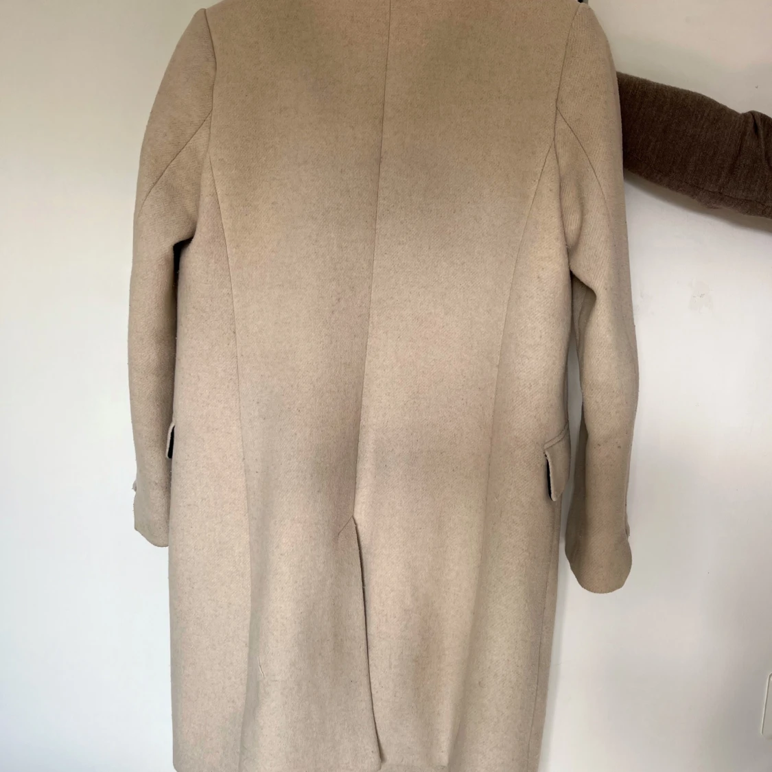 Beige kappa i ullblandning - 91