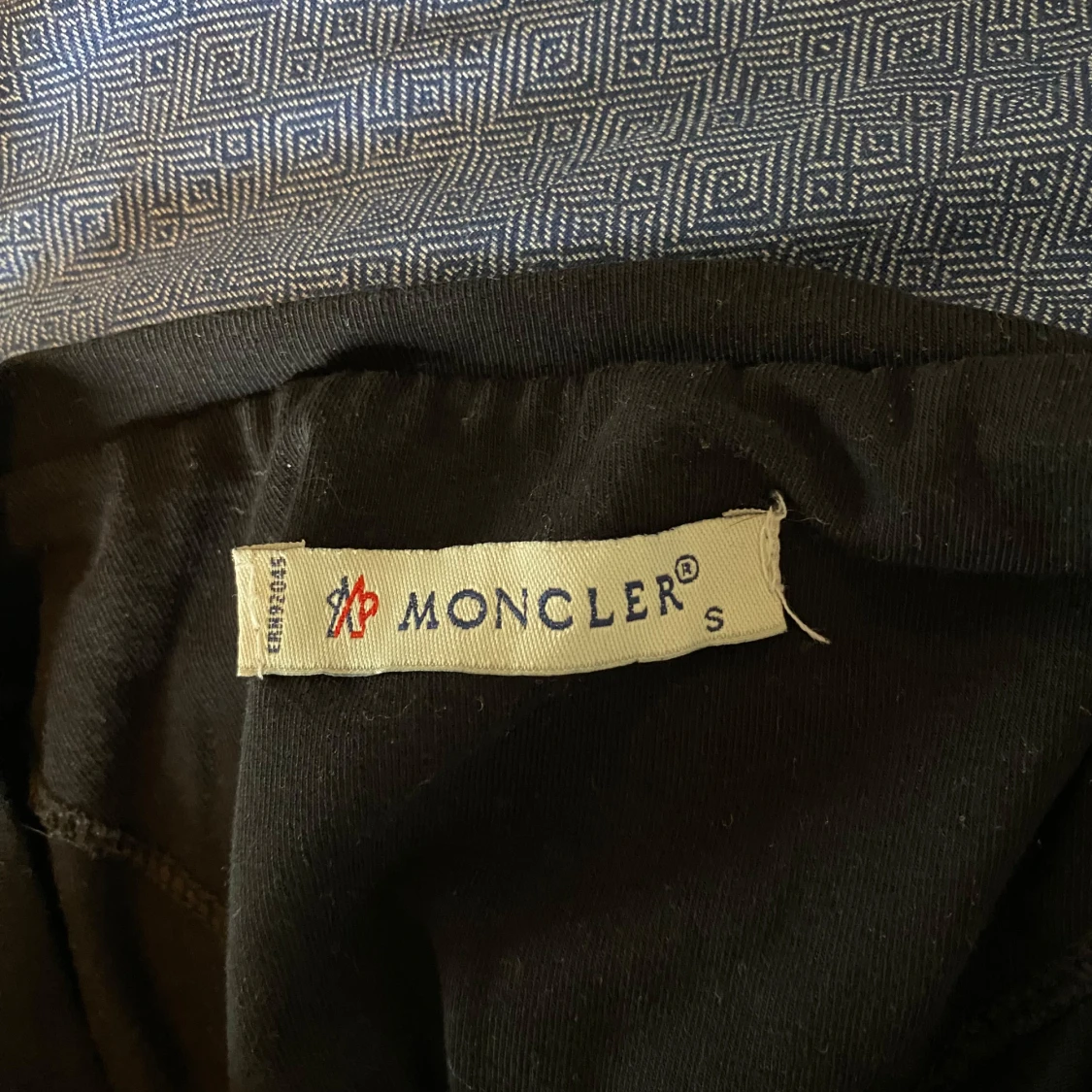 Svart t-shirt från Moncler - 91