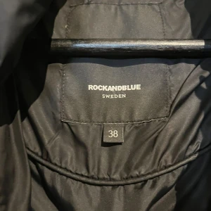 Vinterjacka Rock & Blue - Fin jacka, använd ett fåtal gånger 