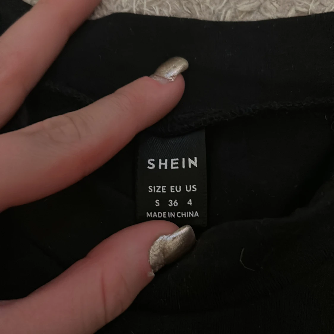 Svart glitter tröja  - 90