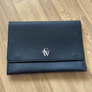 Carin Wester datorfodral  - Använd med inte så slitet