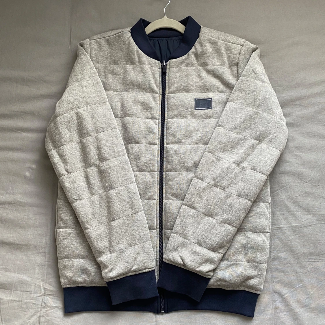 Hugo Boss jacka - 91