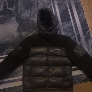 Jacket  - Har haft den sex månader haft på mig den par gånger 