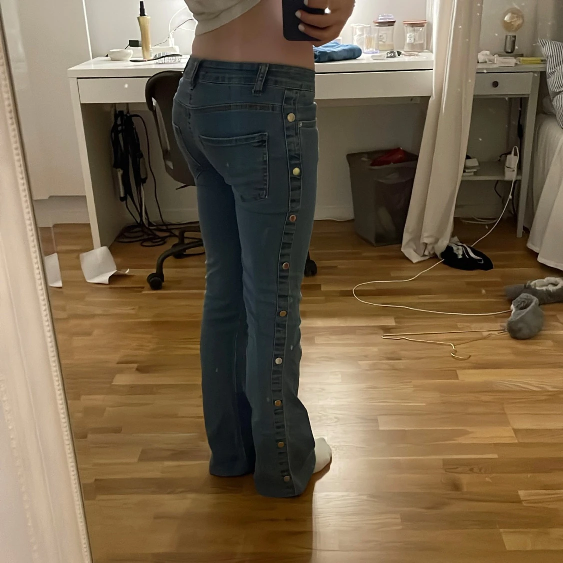 lågmidjade bootcut jeans  - 91