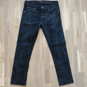 Nudie jeans - Tjo gott folk! Säljer dessa feta slimfit nudie jeans för billigt pris W/32 L/34 