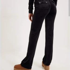 Juicy couture - Typ som ny 