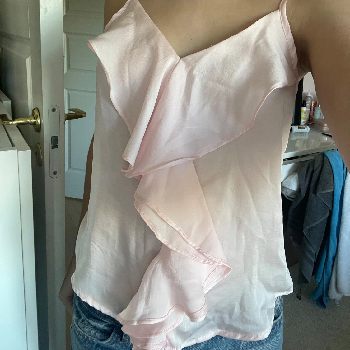 Rosa topp med volanger - 90