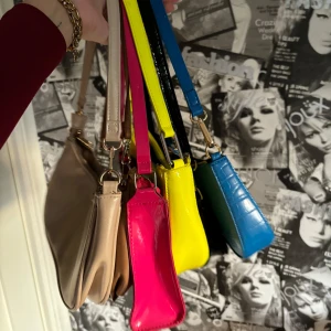 Väskor  - Super snygga väskor  Kan sälja alla för 200kr❤️