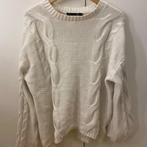 Stickad tröja💖 - Supermysig stickad tröja💖